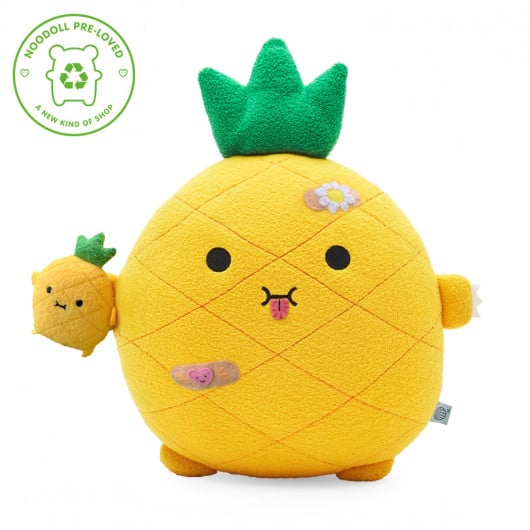 Amarelo the Riceananas Cushion